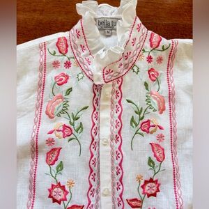 Embroidered Floral Linen Button-Up Blouse Bella Tu for GORSUCH M